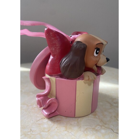 Disney Store Lady and the Tramp Gift Box Christmas Sketchbook Ornament - Picture 4 of 6